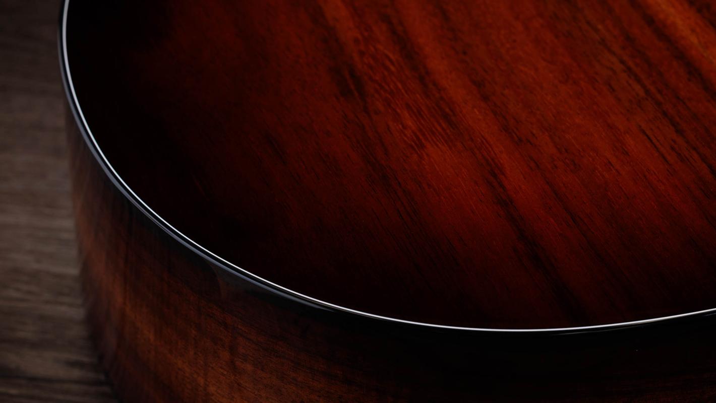 224ce-K DLX Hawaiian Koa Acoustic-Electric Guitar | Taylor